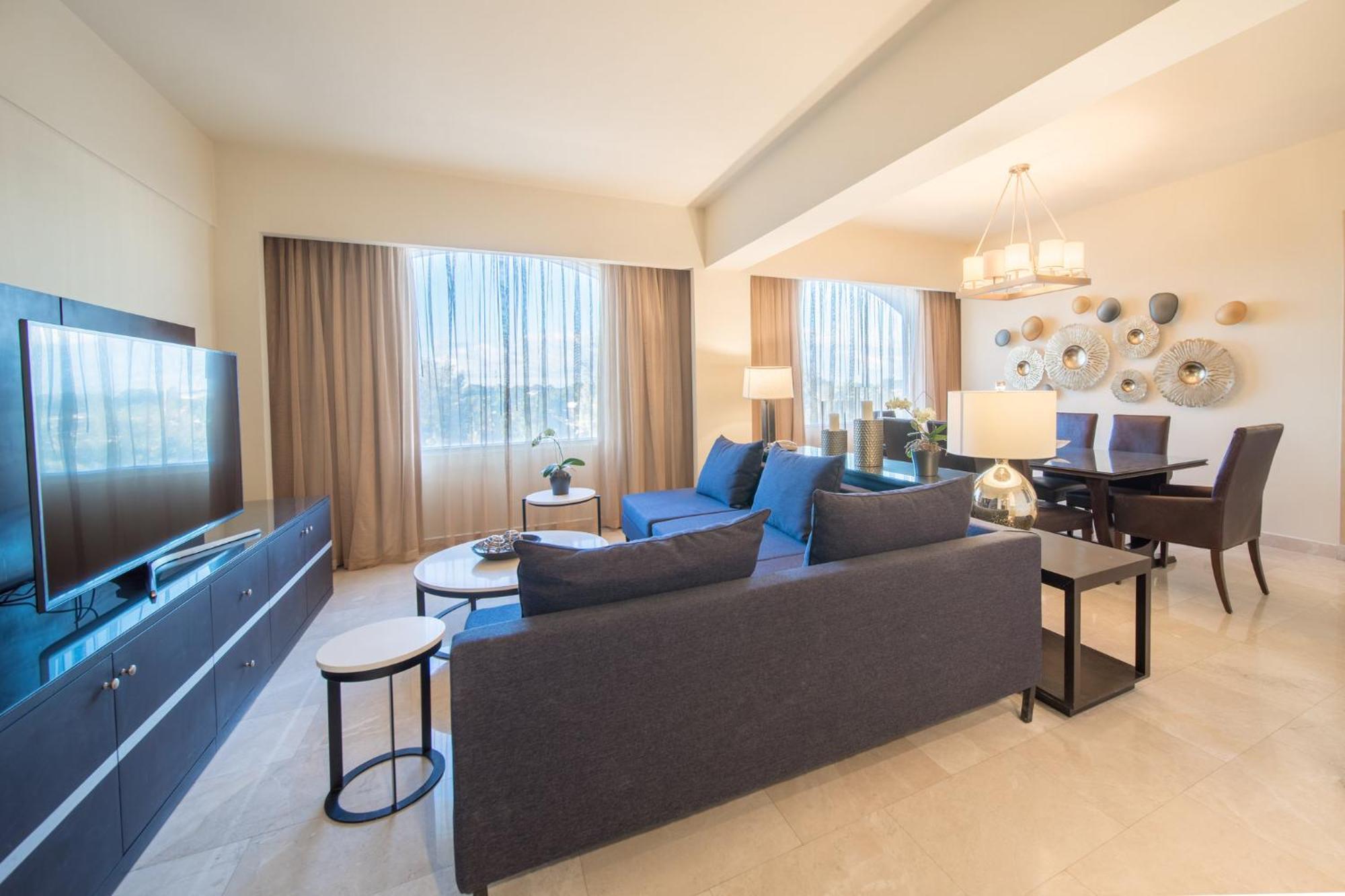Real Intercontinental San Salvador By Ihg Hotel Bagian luar foto