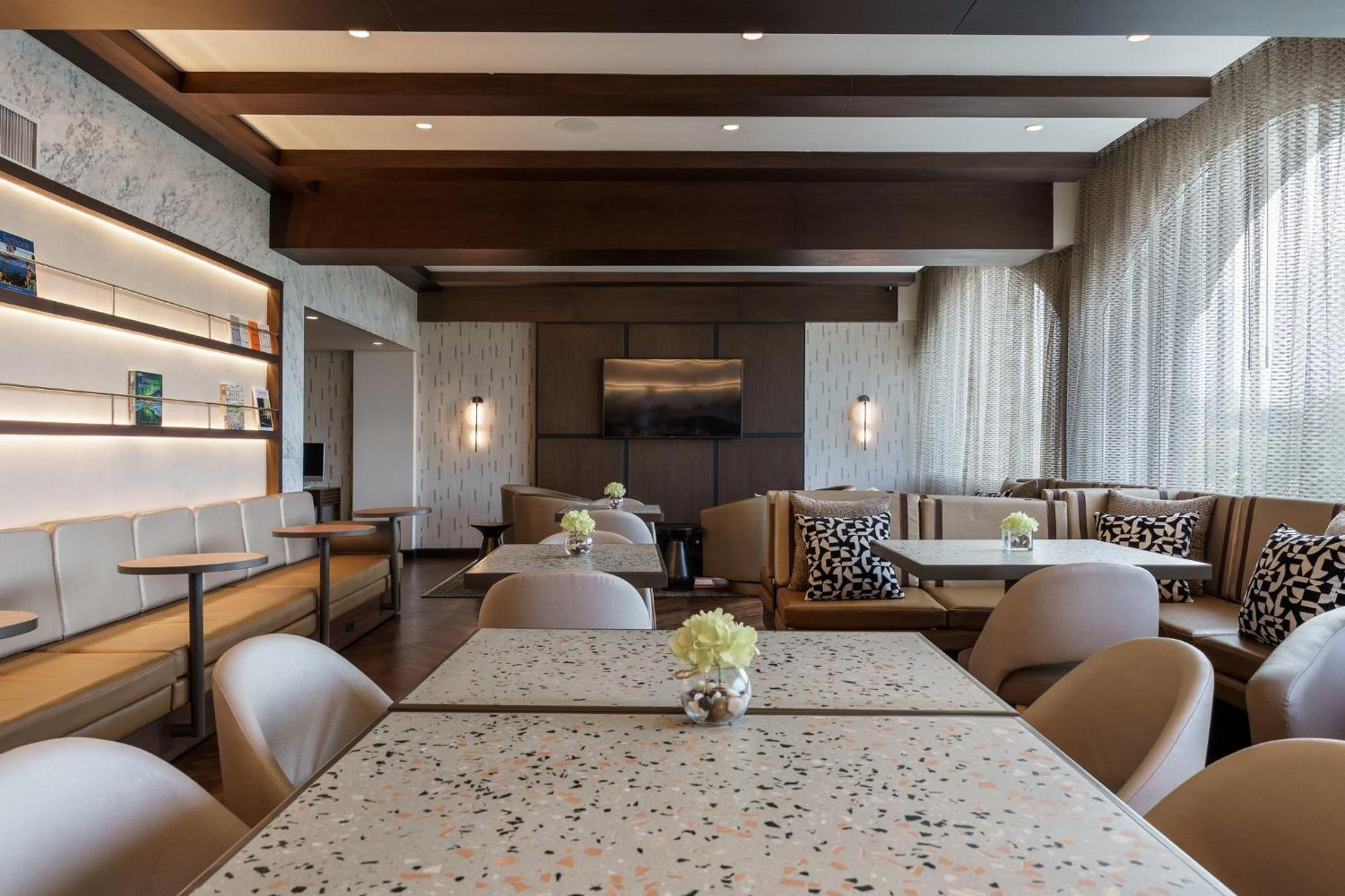Real Intercontinental San Salvador By Ihg Hotel Bagian luar foto